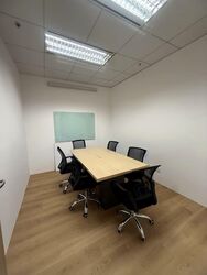 Bugis Junction (D7), Office #572117231